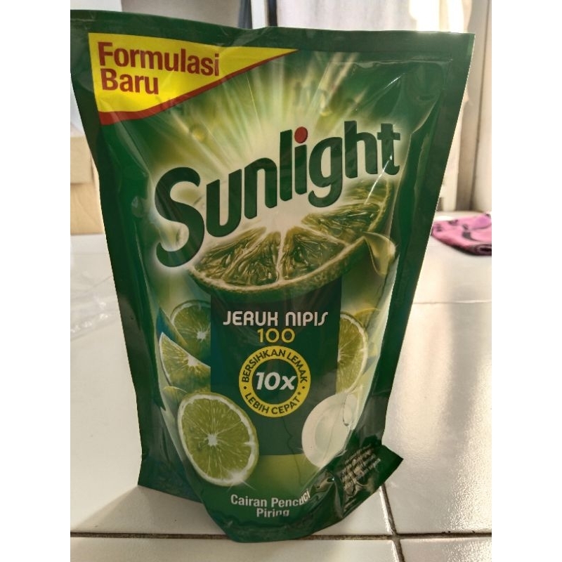 sunlight jeruk nipis sabun cuci 1500 ml