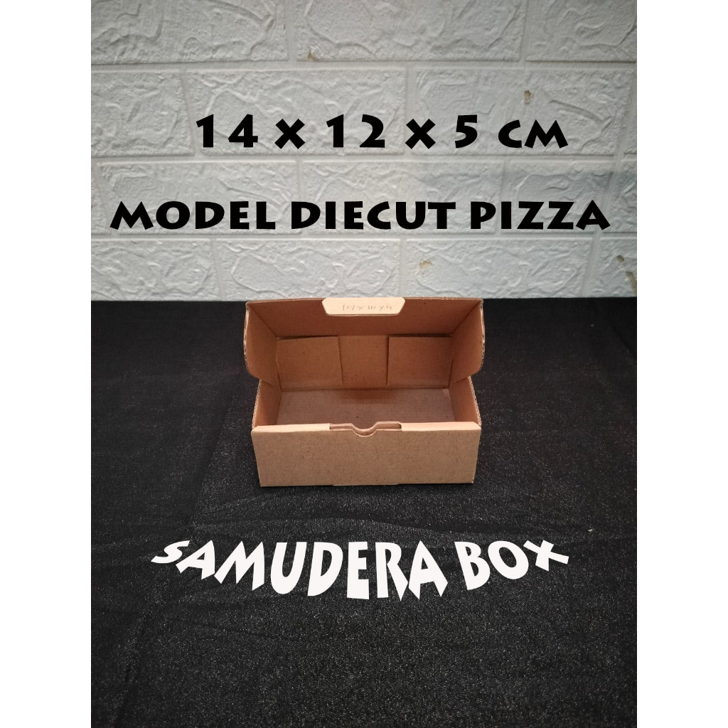 

kardus karton uk 14x12x5 cm model diecut pizza untuk souvenir