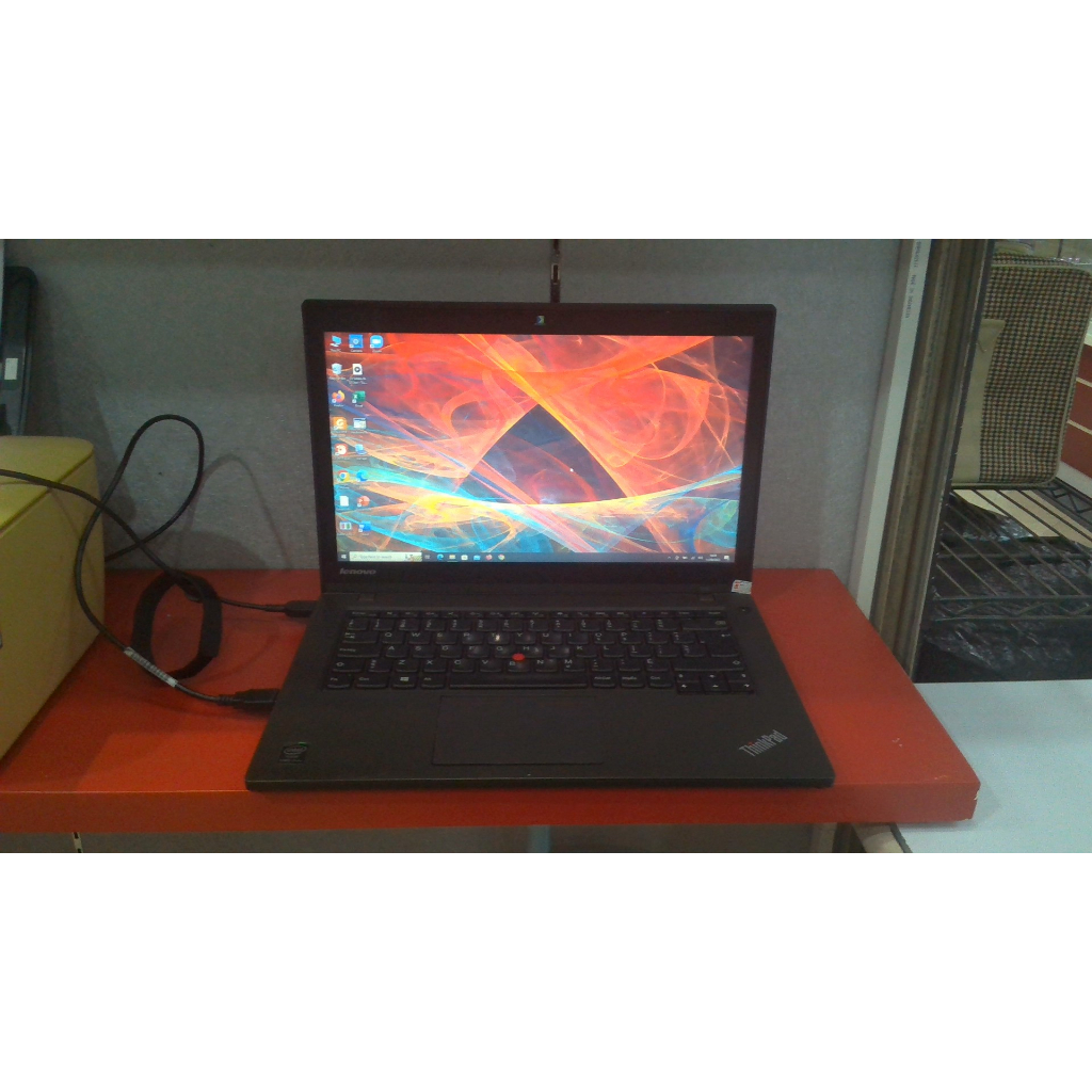 Lenovo T447 Touch Screen i5 -4300U Ram 8Gb 256SSD