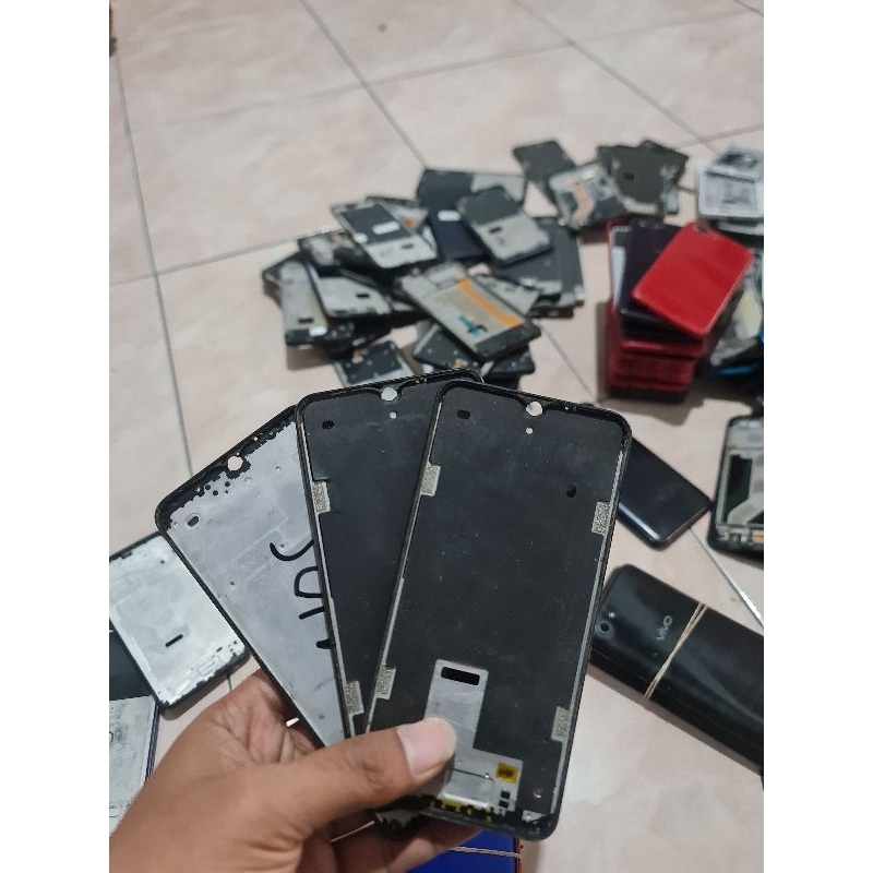 FRAME TATAKAN LCD SAMSUNG A10S ORI COPOTAN