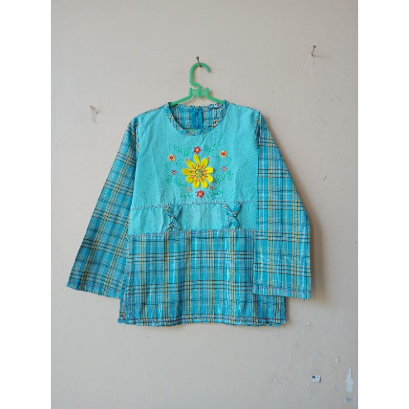 BLOUSE ANAK 7-9 MUSLIMAH FLORAL BORDIR KATUN LENGAN PANJANG MOTIF BORDIR - ATASAN BAJU - PRELOVED BY