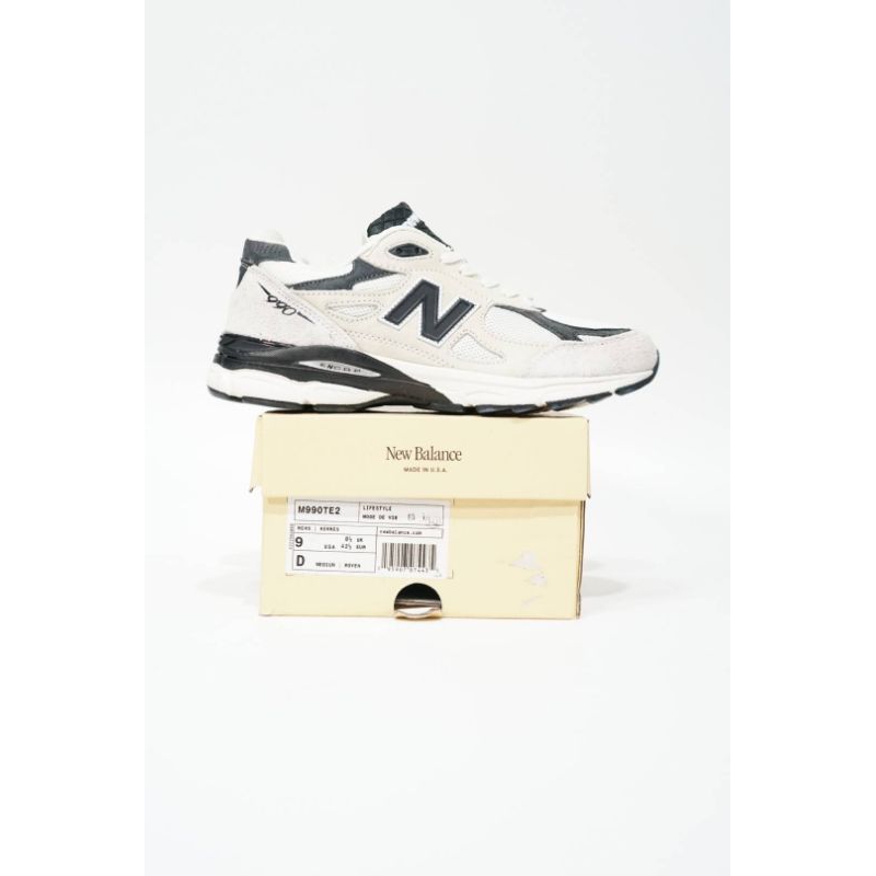 New balance 990 v3 moonbeam