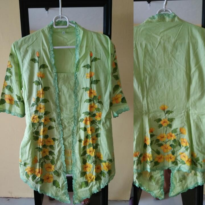Kebaya Lukis Bali