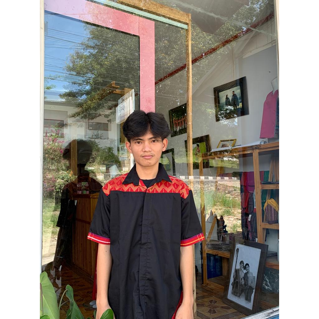 Kemeja Pria Etnik Ulos Batak Kombinasi