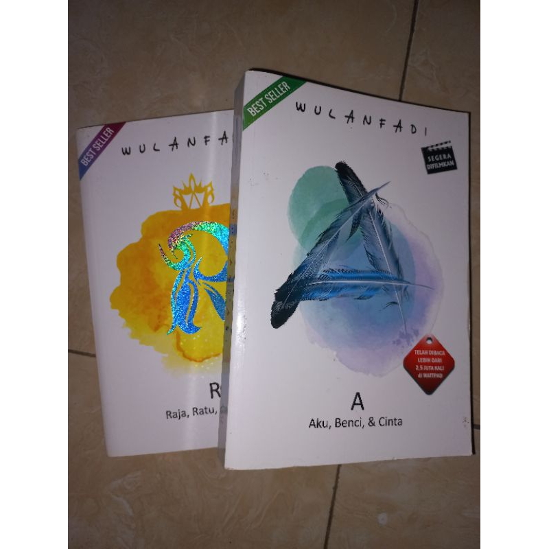 

PRELOVED NOVEL WULANFADI NOVEL "R" DAN "A" AMBIL DUA-DUANYA