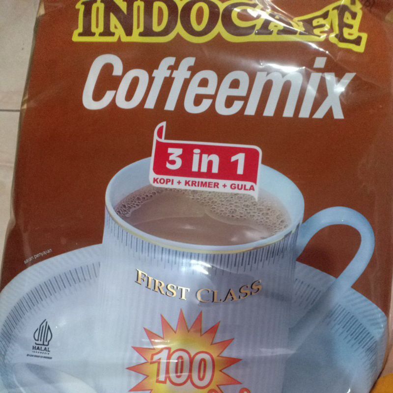 

Indocafe coffeemix 3 in 1 renceng isi 10 sachet