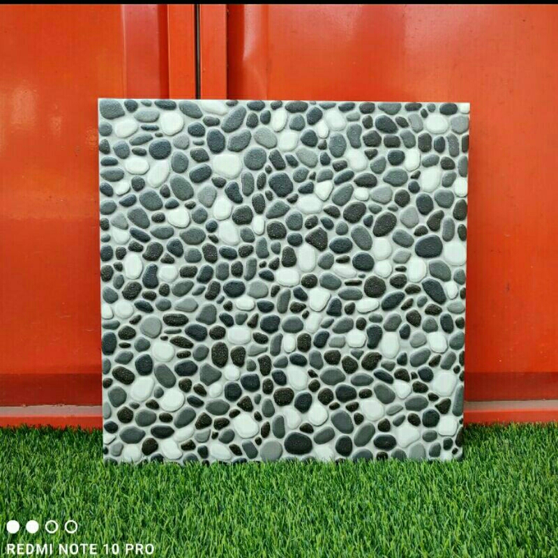 keramik lantai 40x40/motif batu timbul
