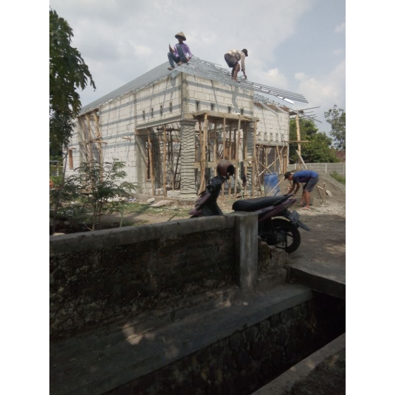 Rangka Atap baja ringan