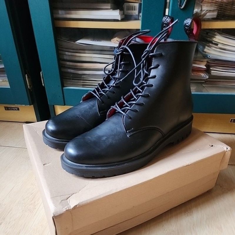 Sepatu Boots Signore Leather Ukuran 43