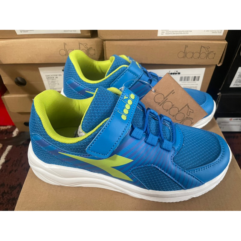 SPORT STATION SALE UP TO 70% ❗️DIADORA GROWY JR BLUE