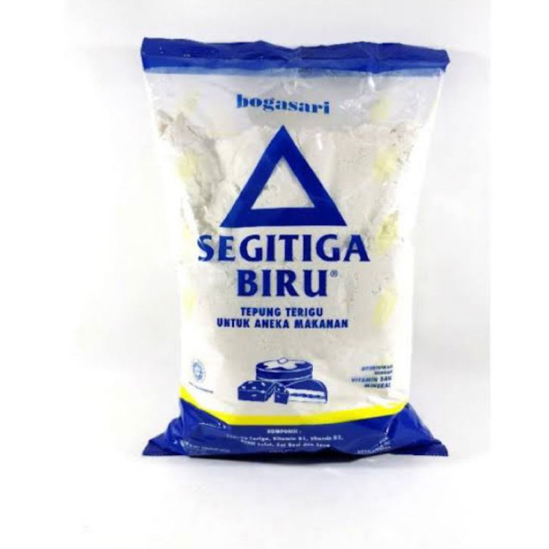 

TEPUNG TERIGU SEGITIGA ISI 1