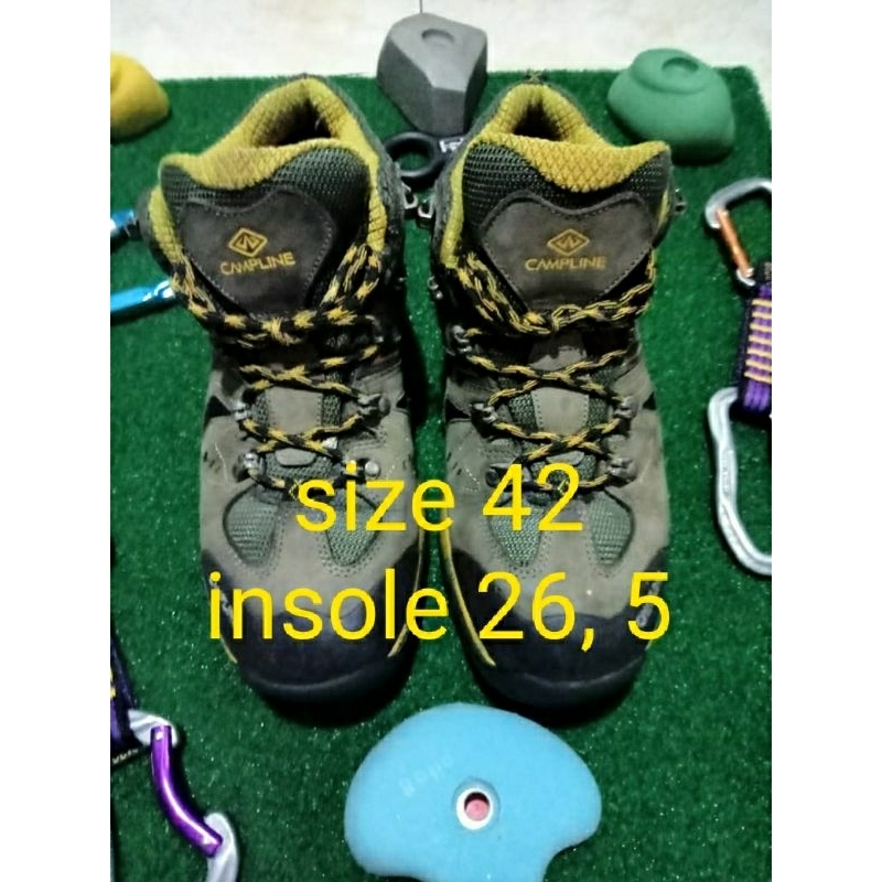 sepatu outdoor campline