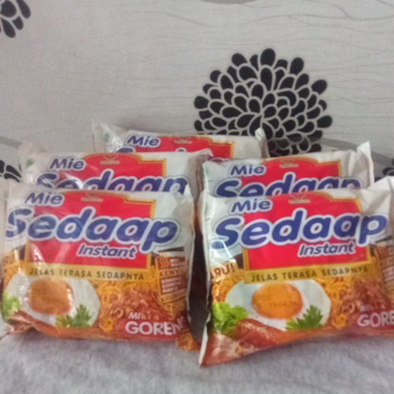 

Mie sedap Goreng