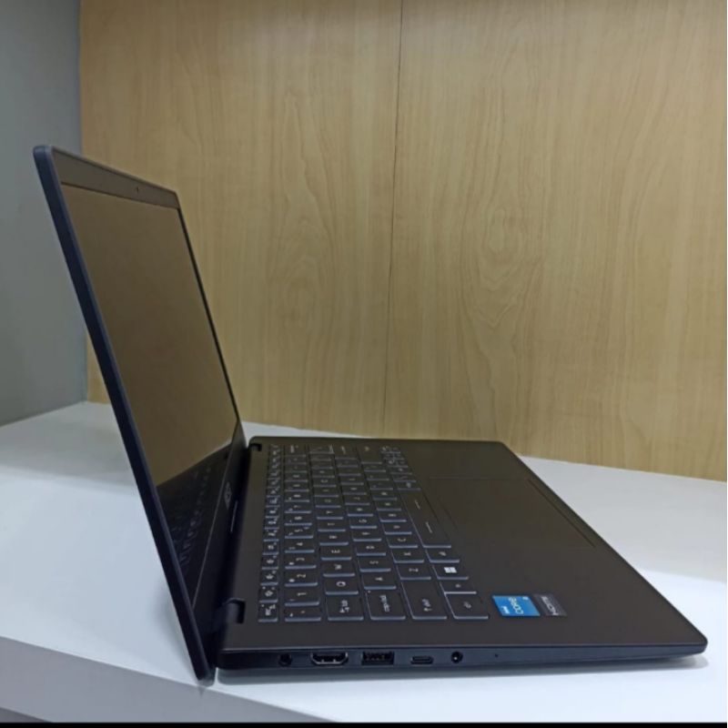 MSI Modern 14 C11M (9S7-14J312-243) /Core i3
