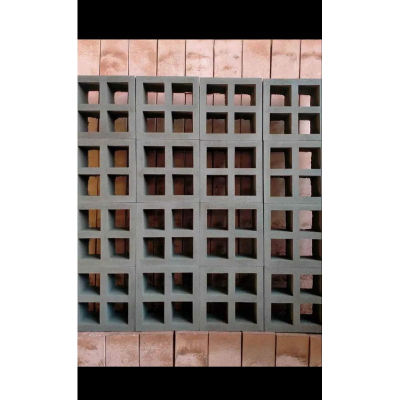 Roster beton/loster minimalis motif lubang4