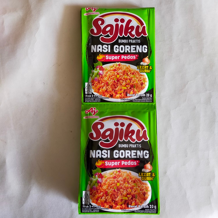 

BUMBU INSTAN SAJIKU NASI GORENG PEDAS dari Ajinomoto isi 10 sachet