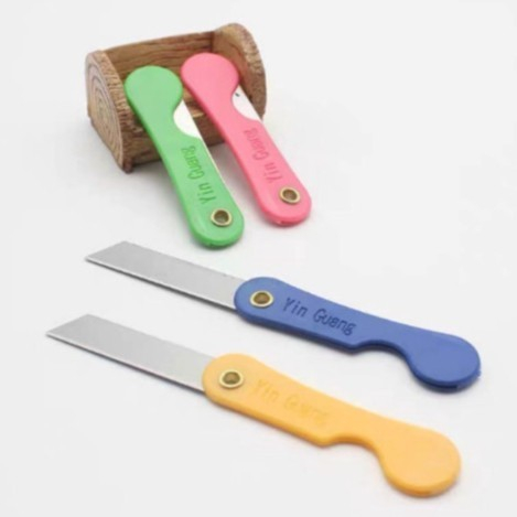 

Pisau Lipat Kecil Folding Knife Cutter Mini / Cuter Pemotong Serbaguna