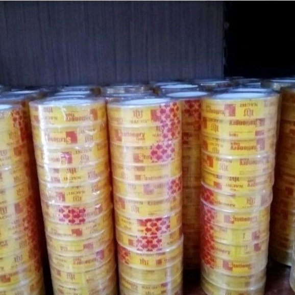 

Isolasi bening 10 Y sedang 12pcs