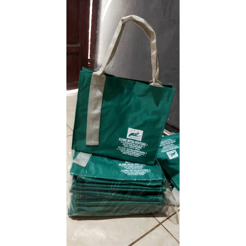 

TAS SOUVENIR MURAH BISA COD