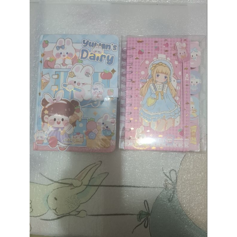 

BUKU DIARY WANITA