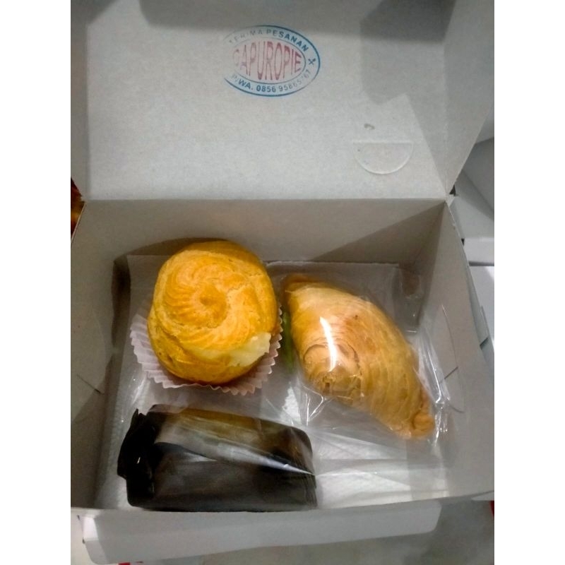 

snack box isi 4 dan isi 3