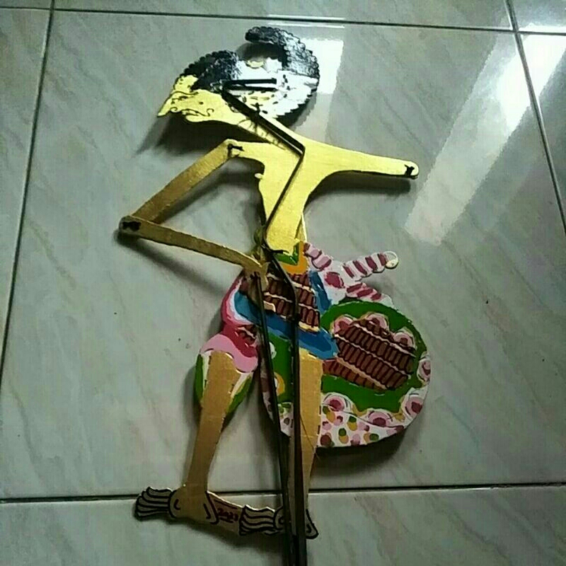 wayang kulit kertas arjuna gagarag cirebonan