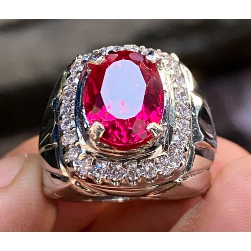 Natural Ruby Red Pigeon blood Burma + Sertifikat Big Lah