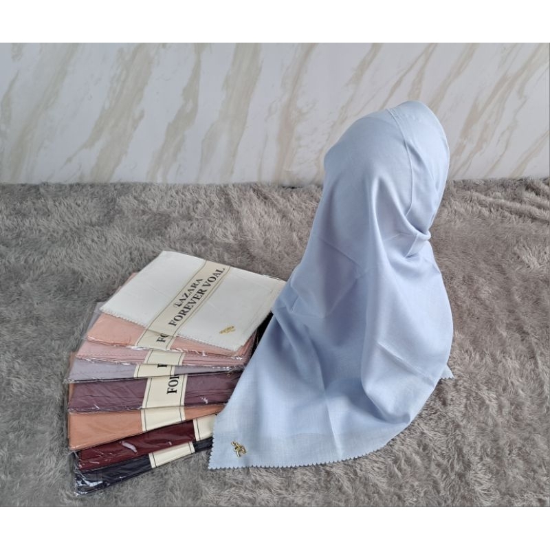 Jilbab polos azara segi empat