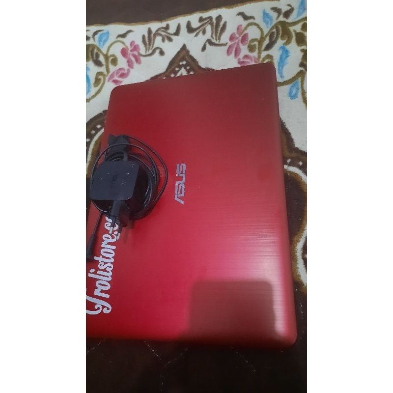 Laptop Asus X441BA second