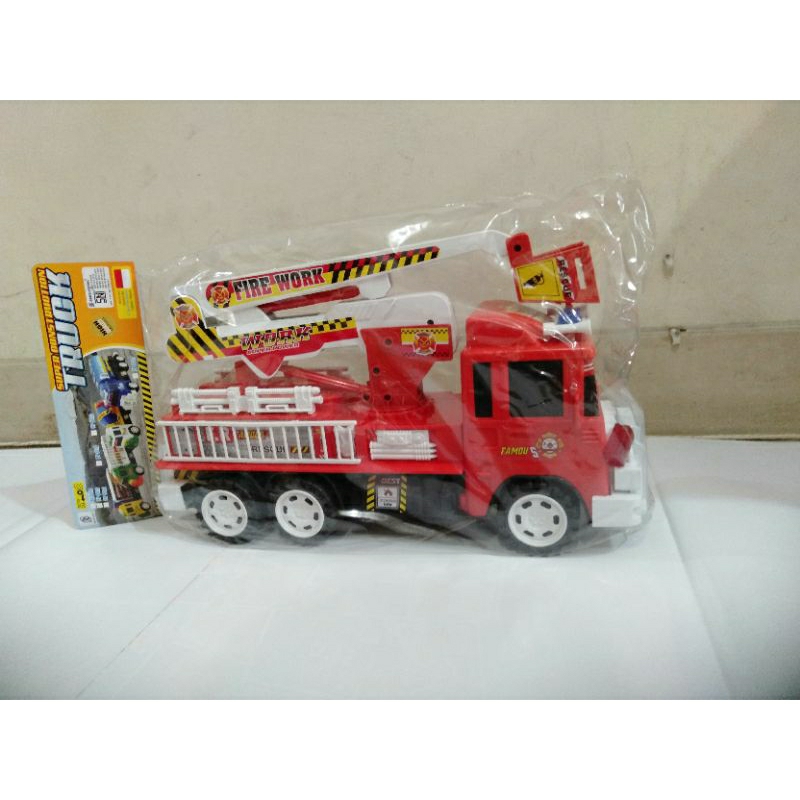 truck pemadam (BP6031)