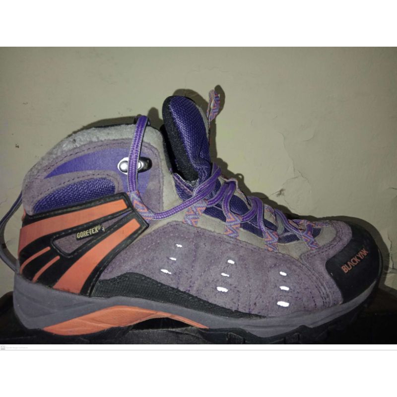 sepatu outdoor blackyak