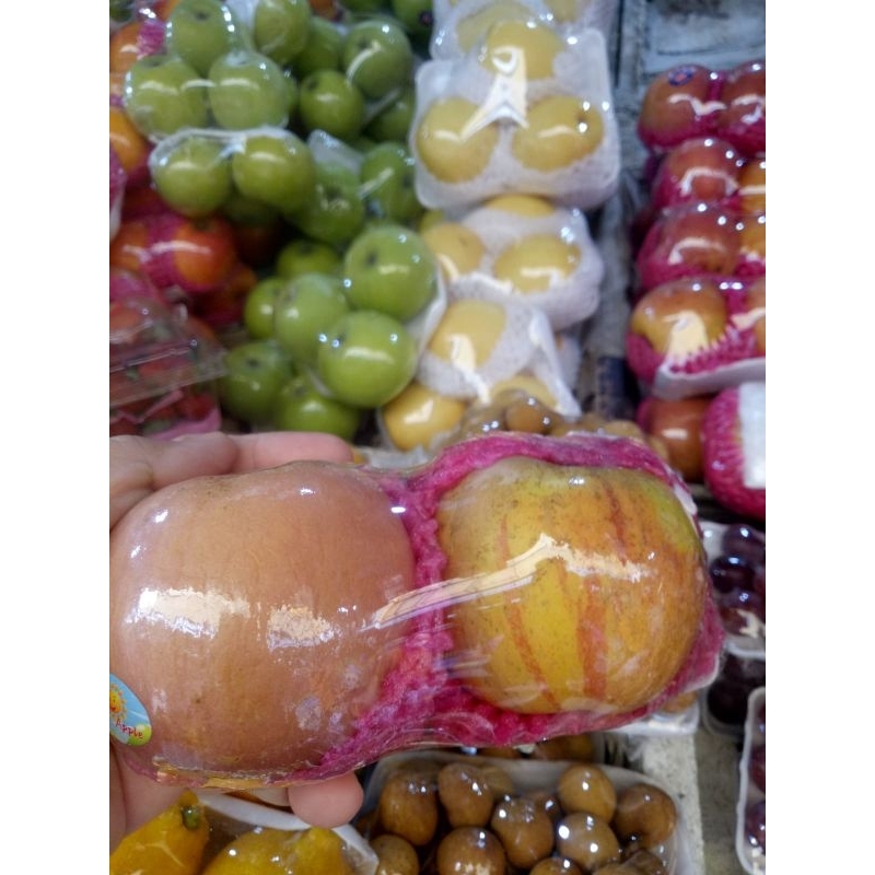 

Apel Fuji isi 2 per pak