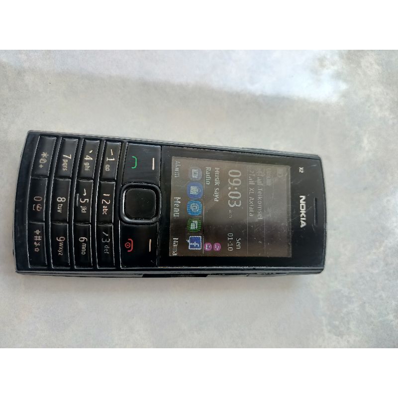 NOKIA X2-02