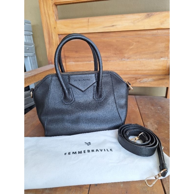FEMMEBRAVILE - GRENADA BAG BLACK - Tas Wanita - Slingbag - Shoulder Bag - Hand Bag [PRELOVED]