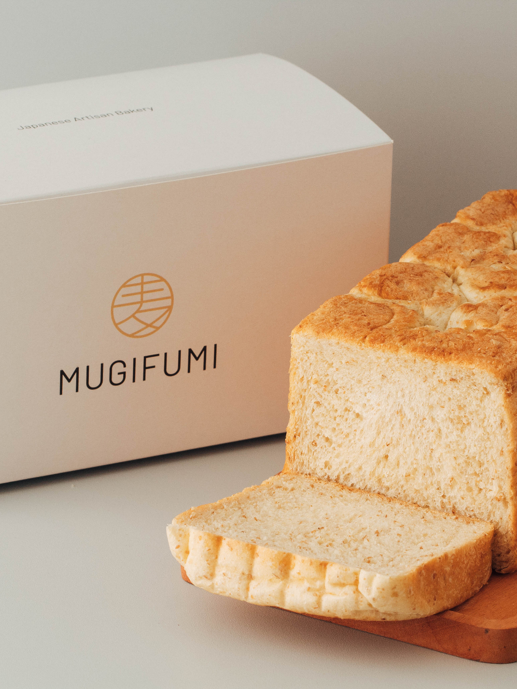 

WHOLE WHEAT SHOKUPAN | 全粒粉食パン
