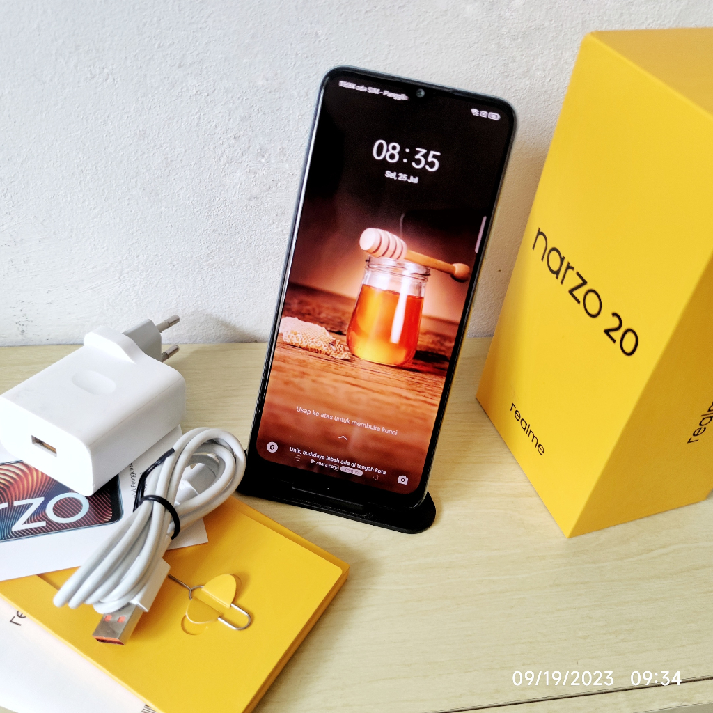 Oppo RealMe Narzo 20 4/64 GB | RAM 4GB Internal 64GB