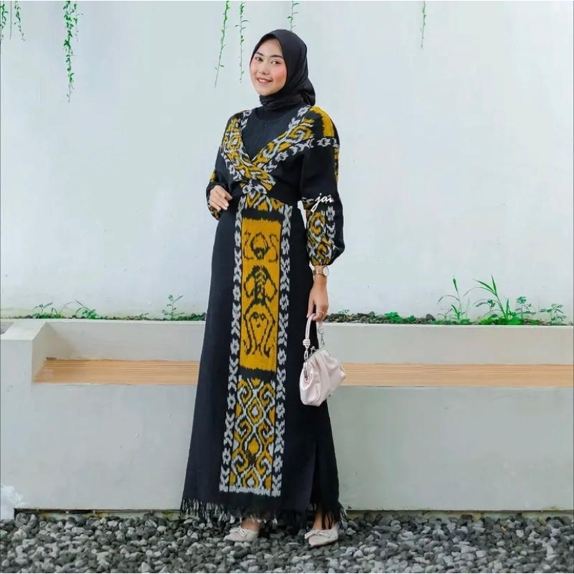 dress wanita kondangan dewasa muslim tenun etnik terbaru