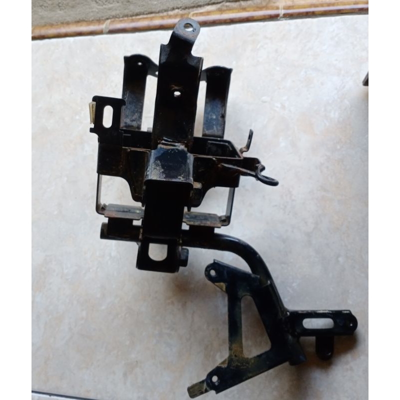 pangkon tempat aki honda vario 125 old second ori