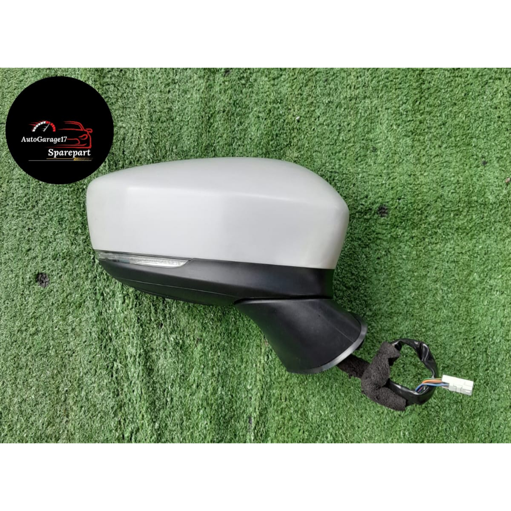 Spion Mazda2 Skyactiv Kanan Original
