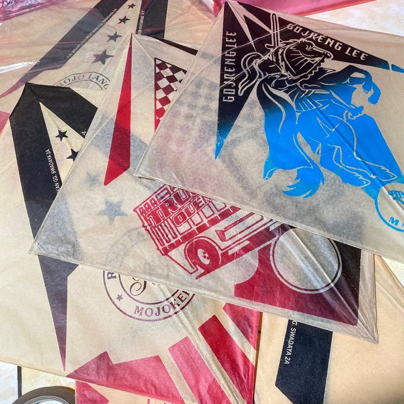 LAYANGAN SUKHOI Standar Aduan Kertas Tisu Cokelat