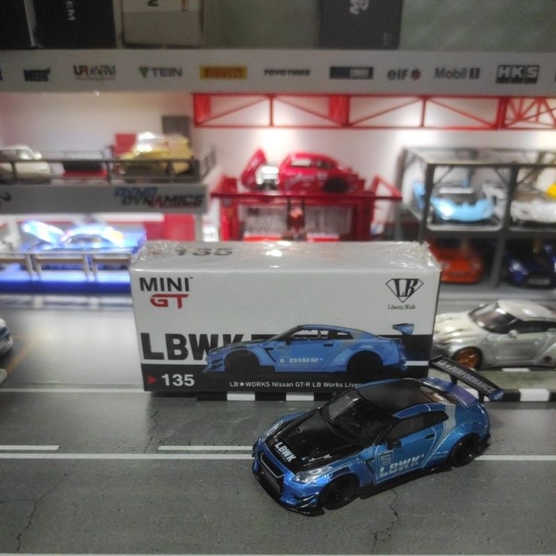 mini gt nissan r35 LBWK #135