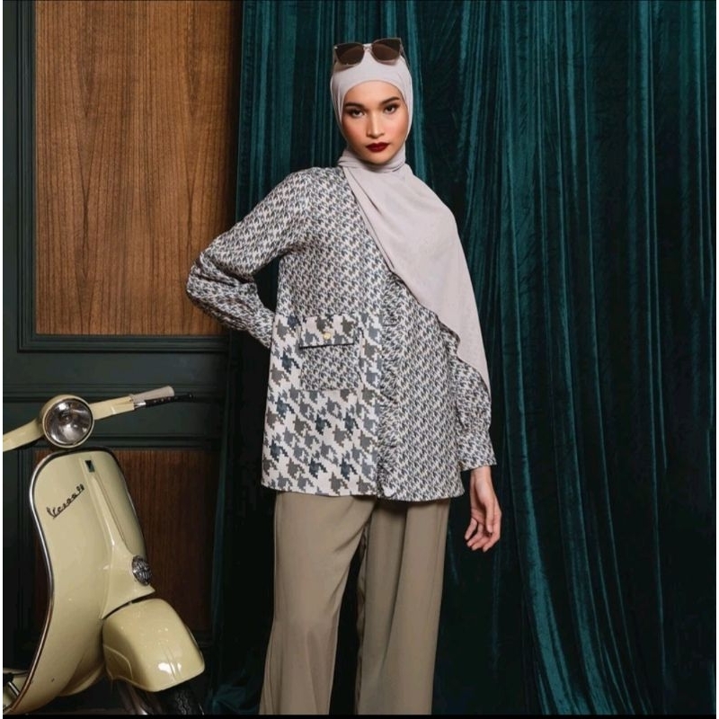 NAURA BLOUSE ZASKIA SUNGKAR JAKARTA