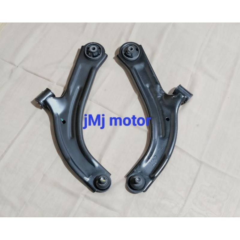 LOWER ARM NISSAN GRAND LIVINA
