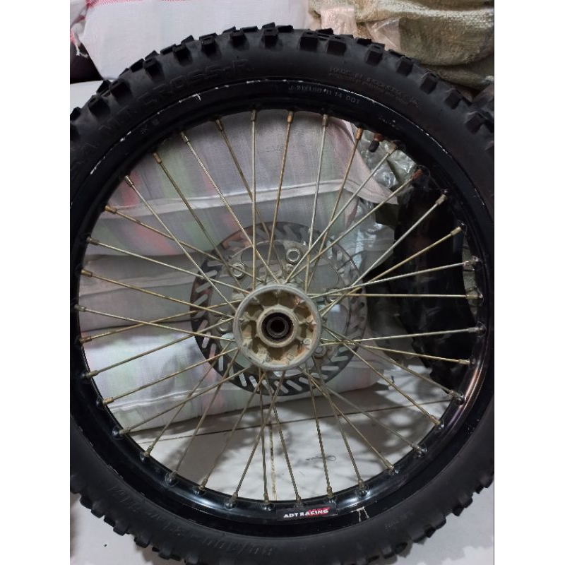 ban roda copotan KX 250 sepasang