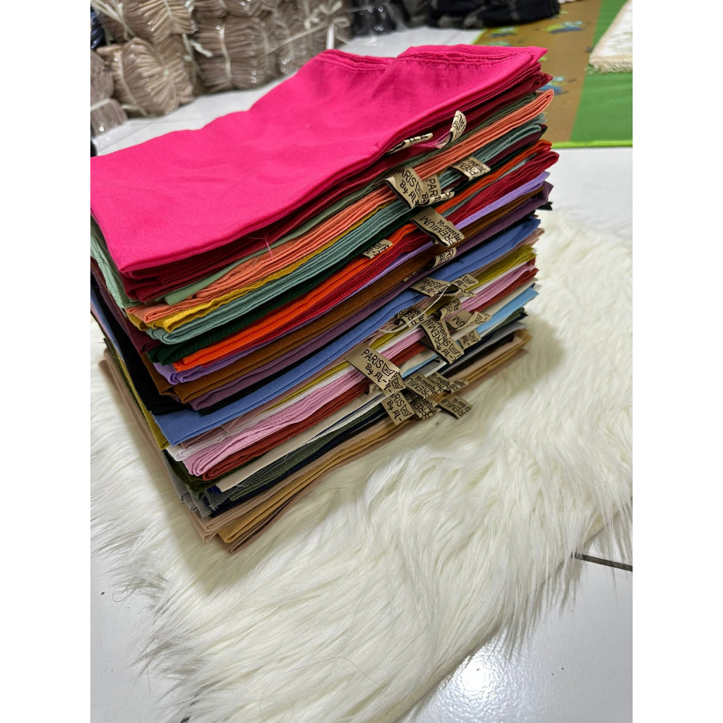Hijab Segi Empat Paris Premium Jahit Tepi ( COD ) By.Naura