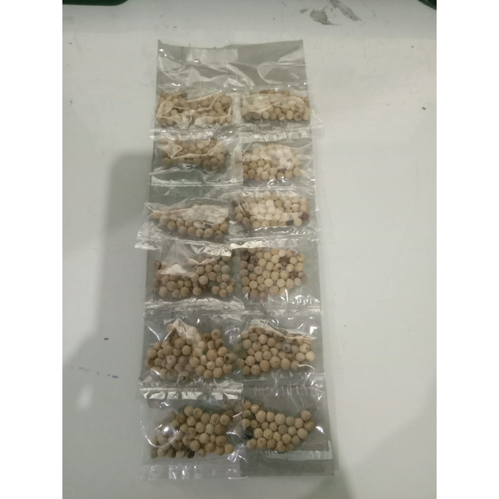 

*Mantap kali* Merica 1 paket isi 12 eceran 500