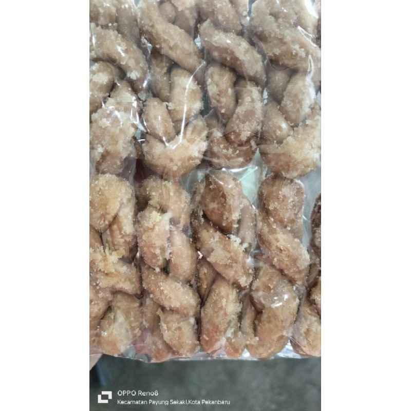 

kue tali bagan/su a kok