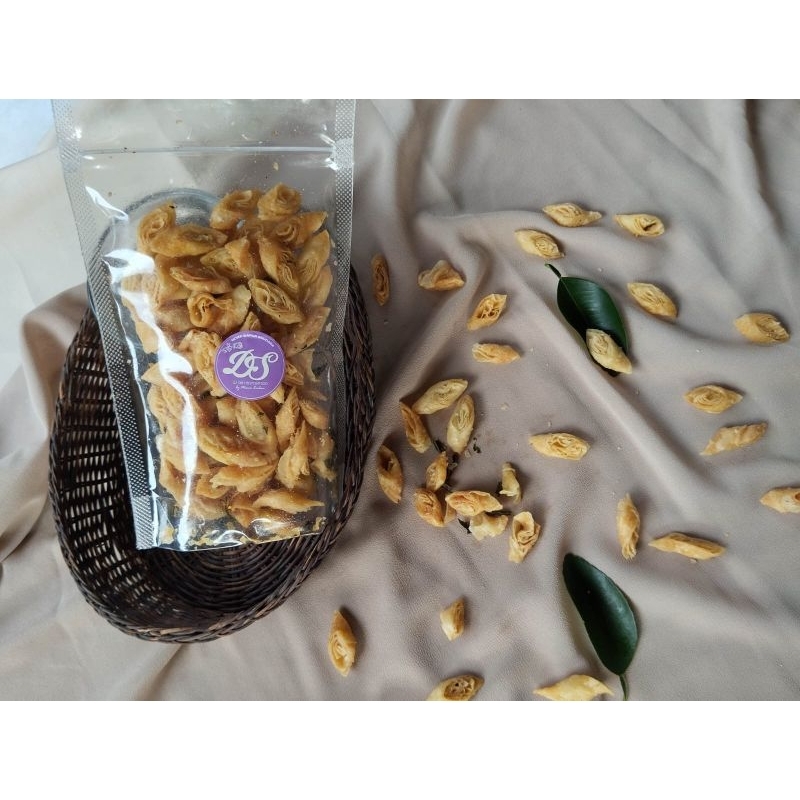 

lumring -lumpia kering