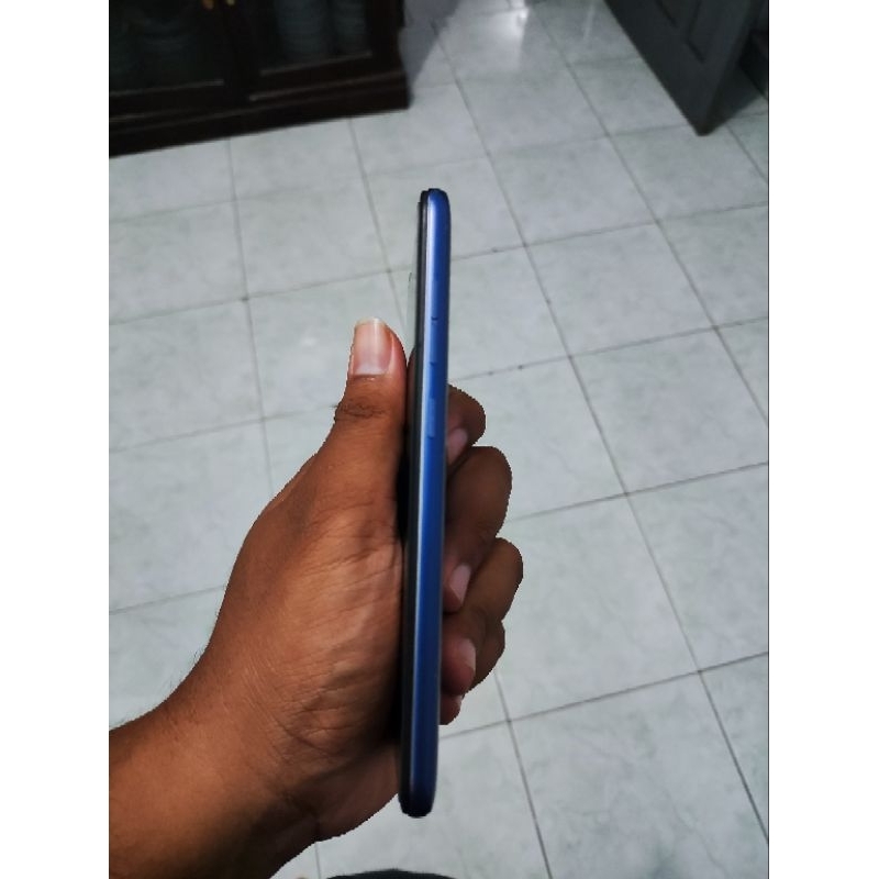 POCO F1 6/64 second nominus