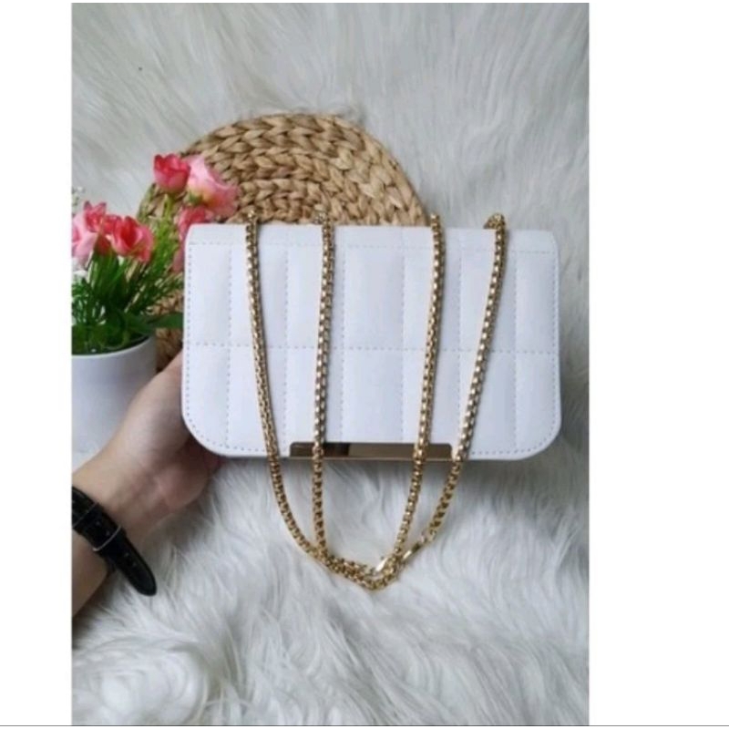 Tas Selempang Wanita Slingbag Tali Rantai Tebal Gold Fashion Murah Promo
